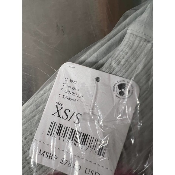 Free People Good Karma Legging Sea Glass - Picture 6 of 6